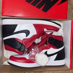 Air Jordan 1 Zoom CMFT Patent Red
